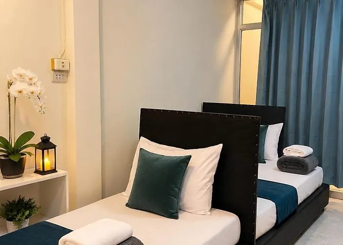 The Cage - Grand River 3* Bangkok