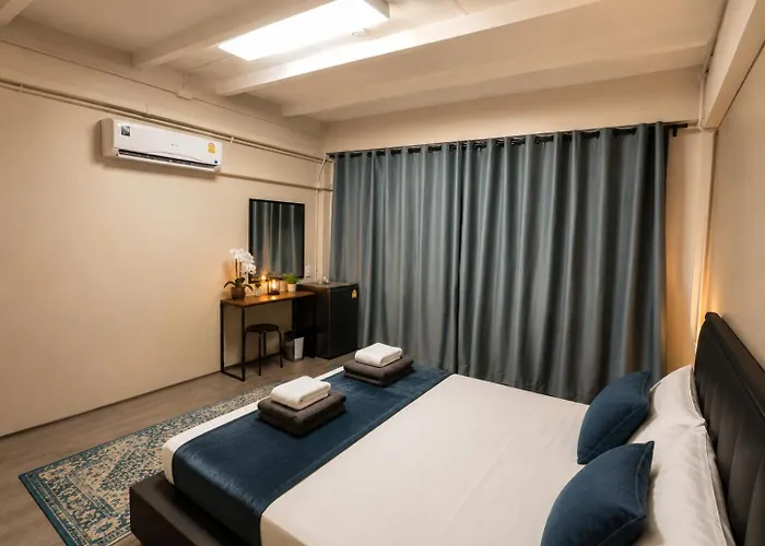 The Cage - Grand River 3* Bangkok
