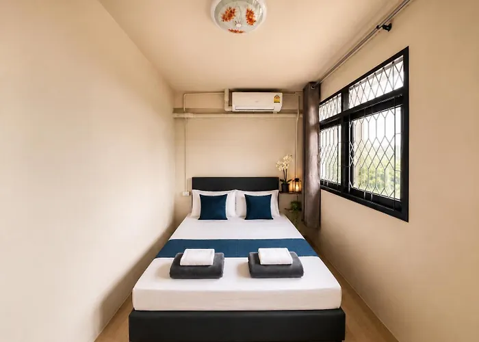 The Cage - Grand River 3* Bangkok