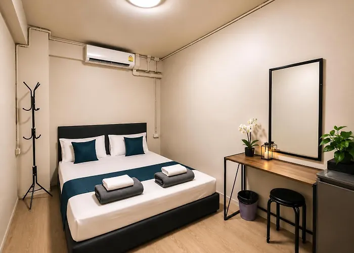 The Cage - Grand River Guest house 3*