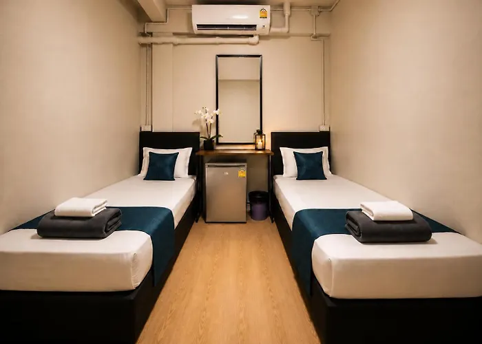 The Cage - Grand River 3* Bangkok